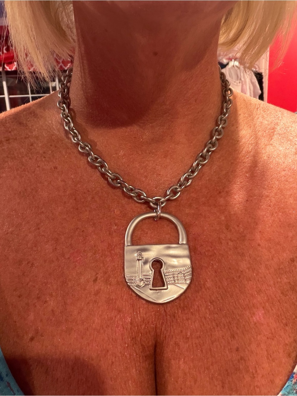 Silver Padlock Pendant Necklace - Unbranded